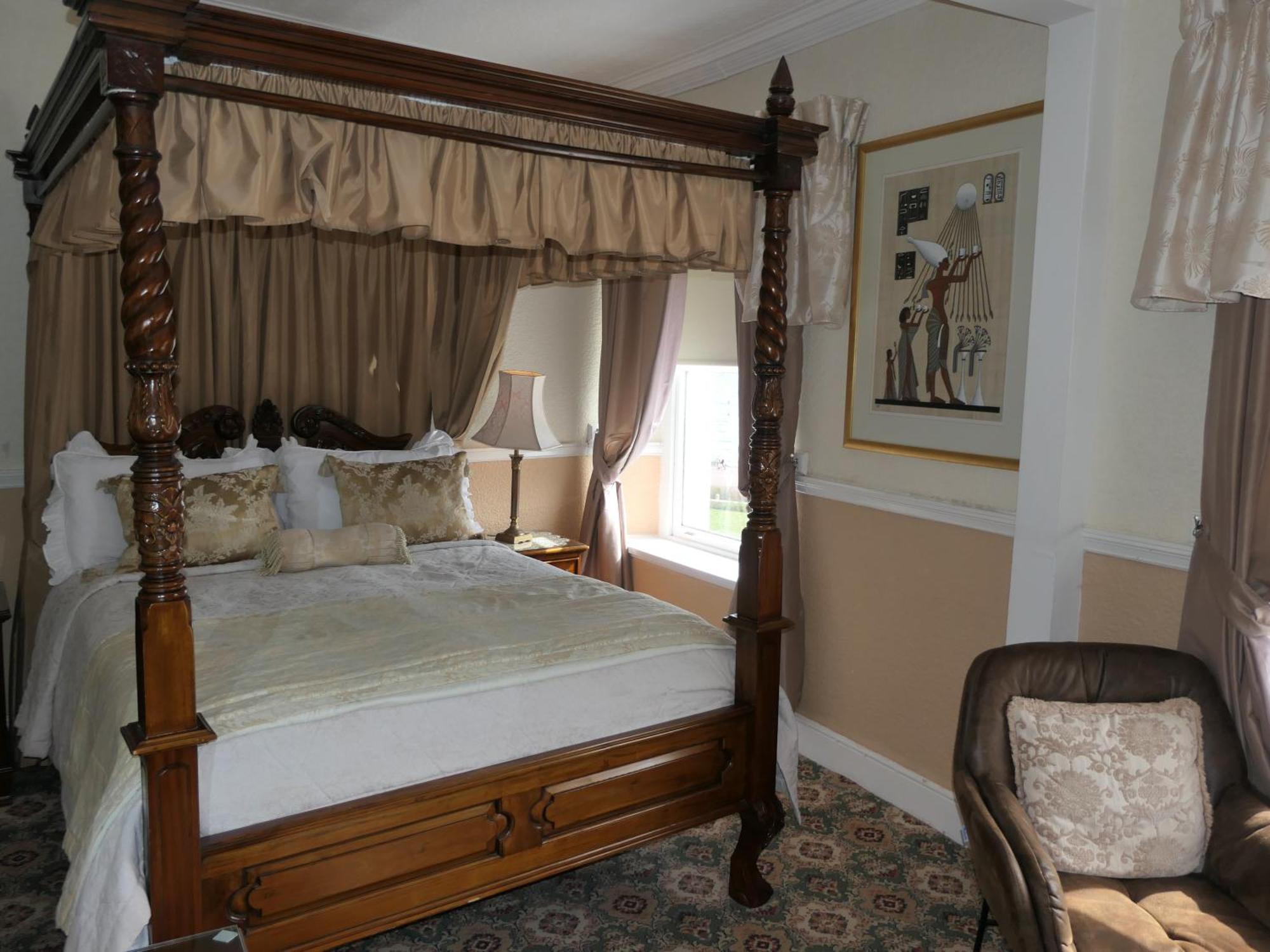 Bed and Breakfast The Cumberland Llandudno Esterno foto