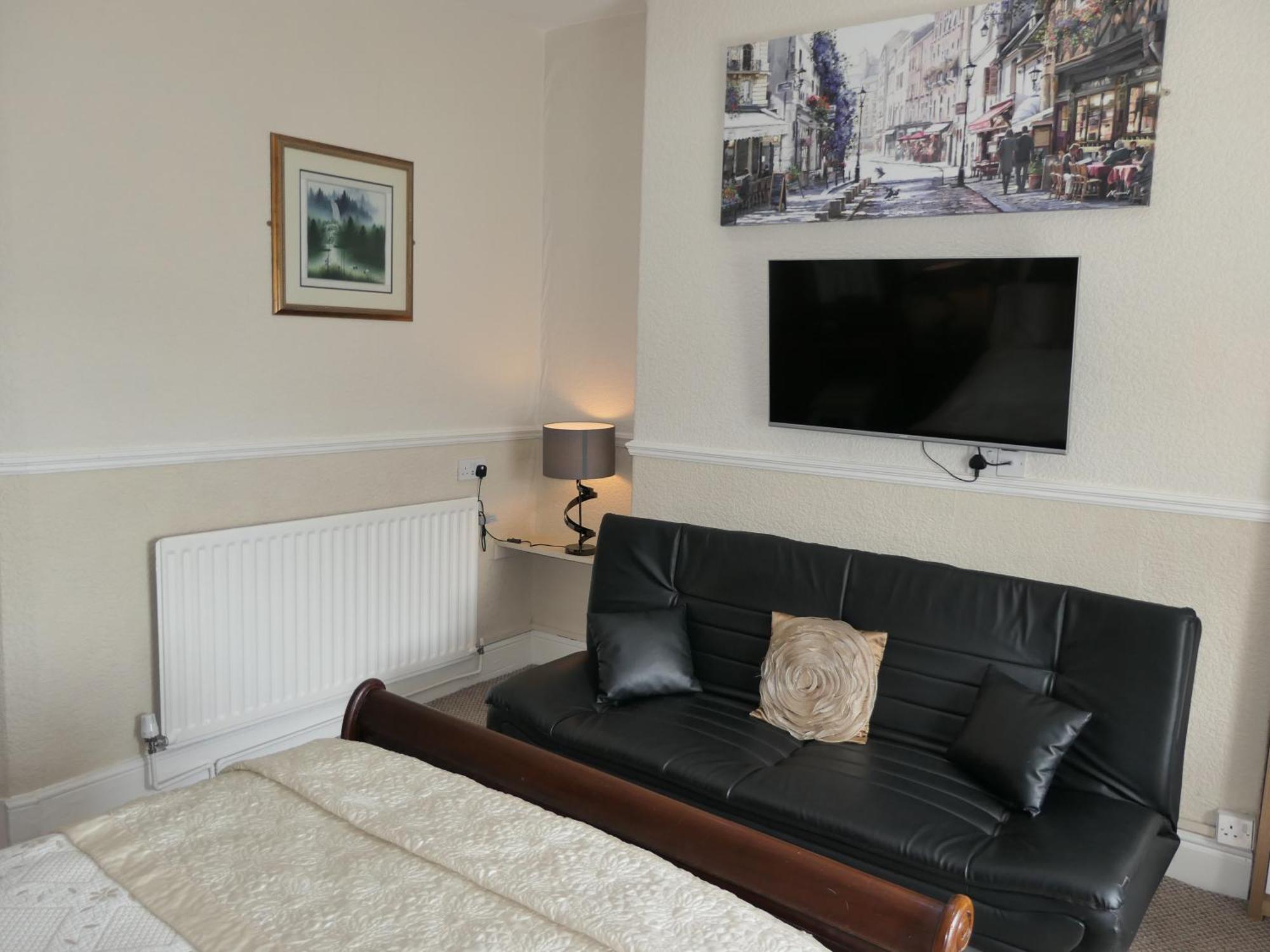 Bed and Breakfast The Cumberland Llandudno Esterno foto