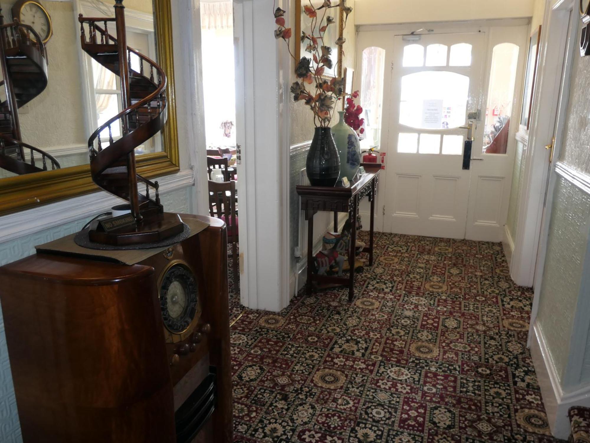 Bed and Breakfast The Cumberland Llandudno Esterno foto