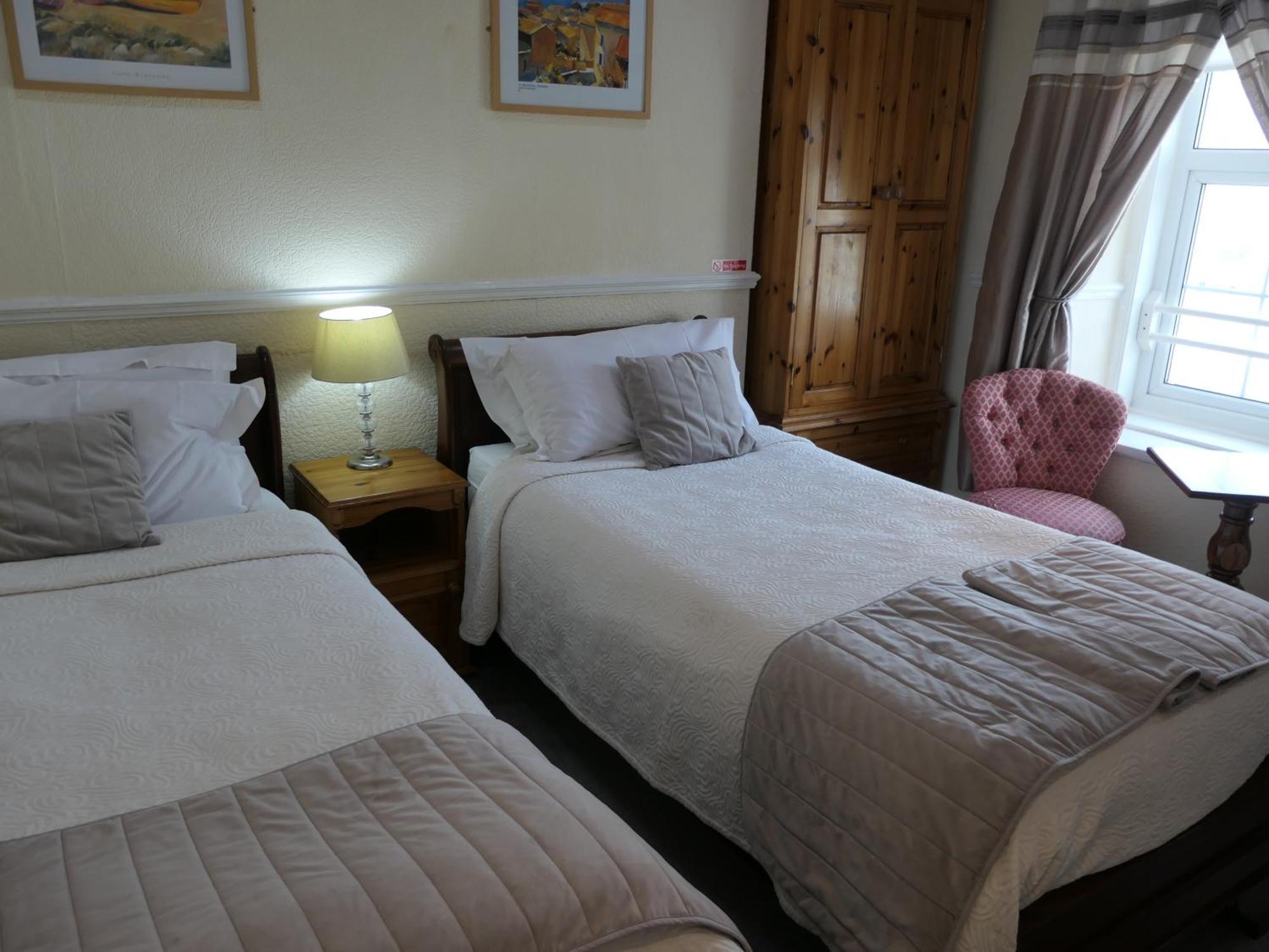 Bed and Breakfast The Cumberland Llandudno Esterno foto