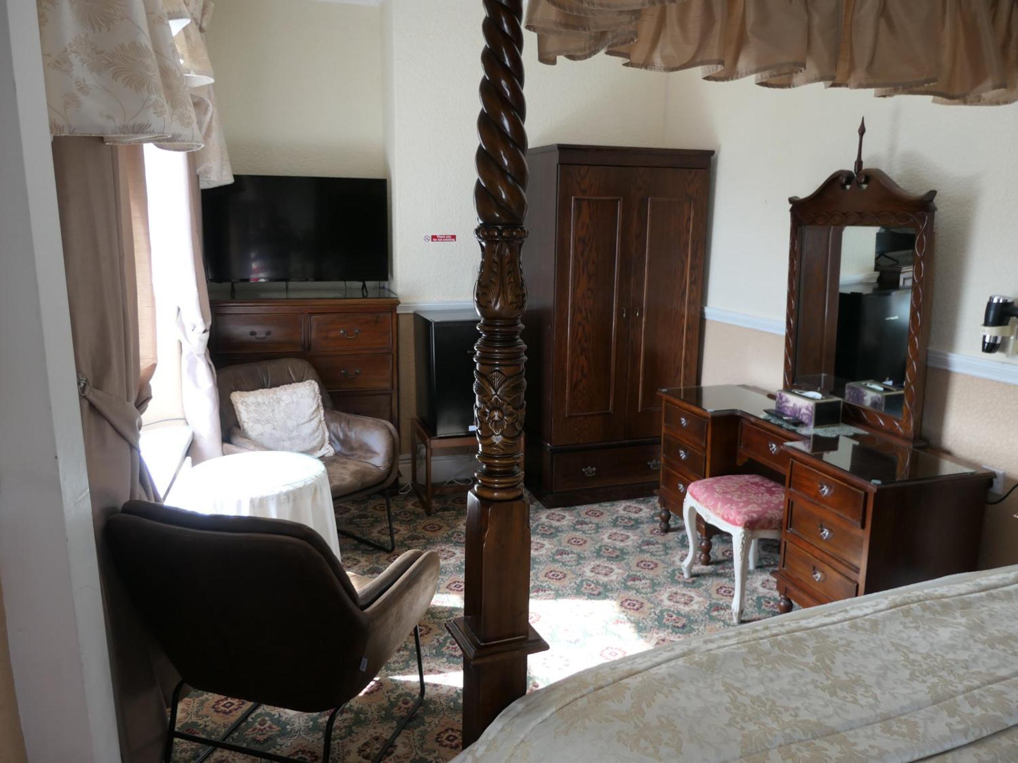 Bed and Breakfast The Cumberland Llandudno Esterno foto