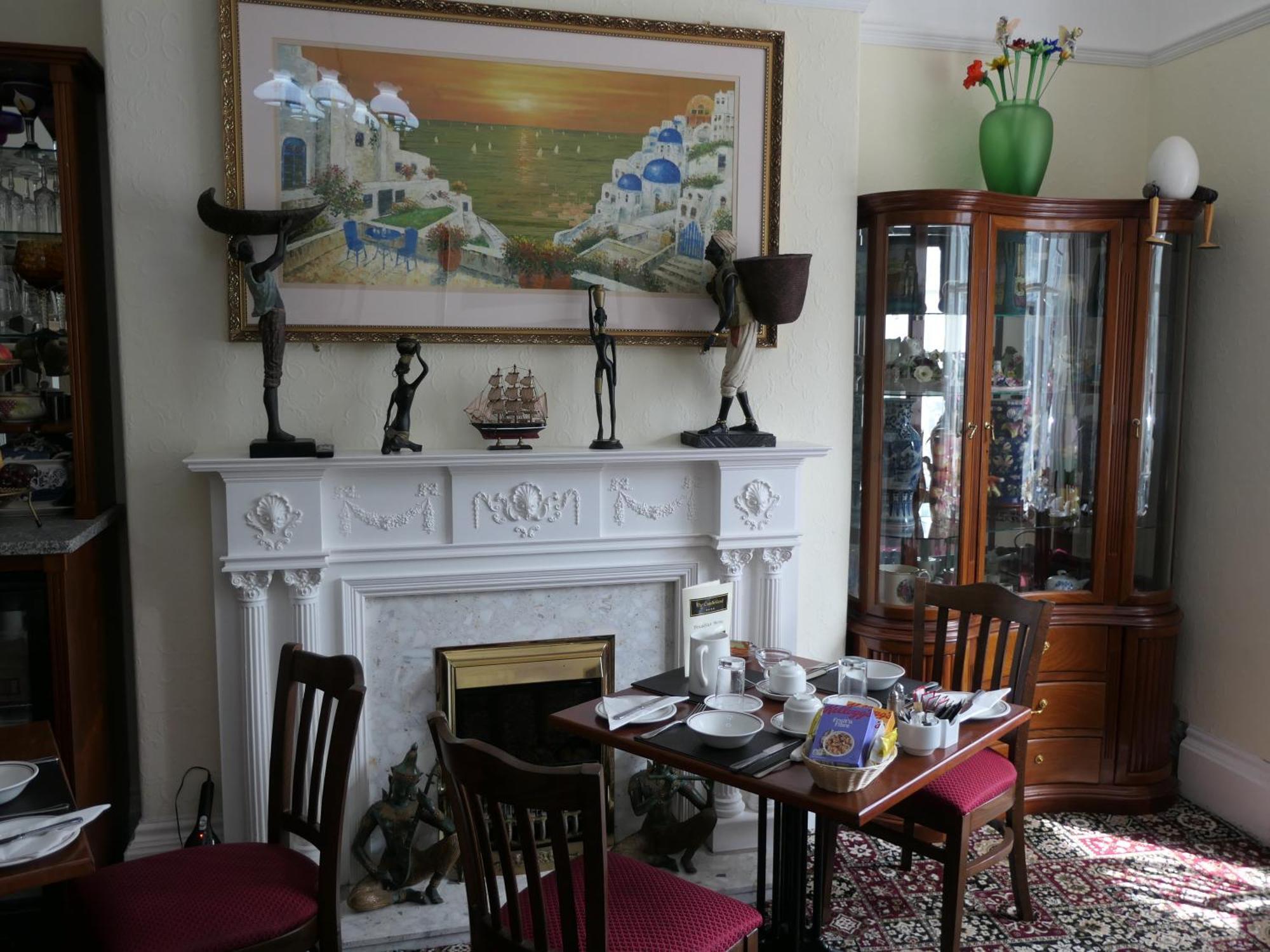 Bed and Breakfast The Cumberland Llandudno Esterno foto